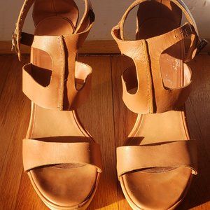 Joe's Jeans Austin Wedge Sandals/ Sz 8.5